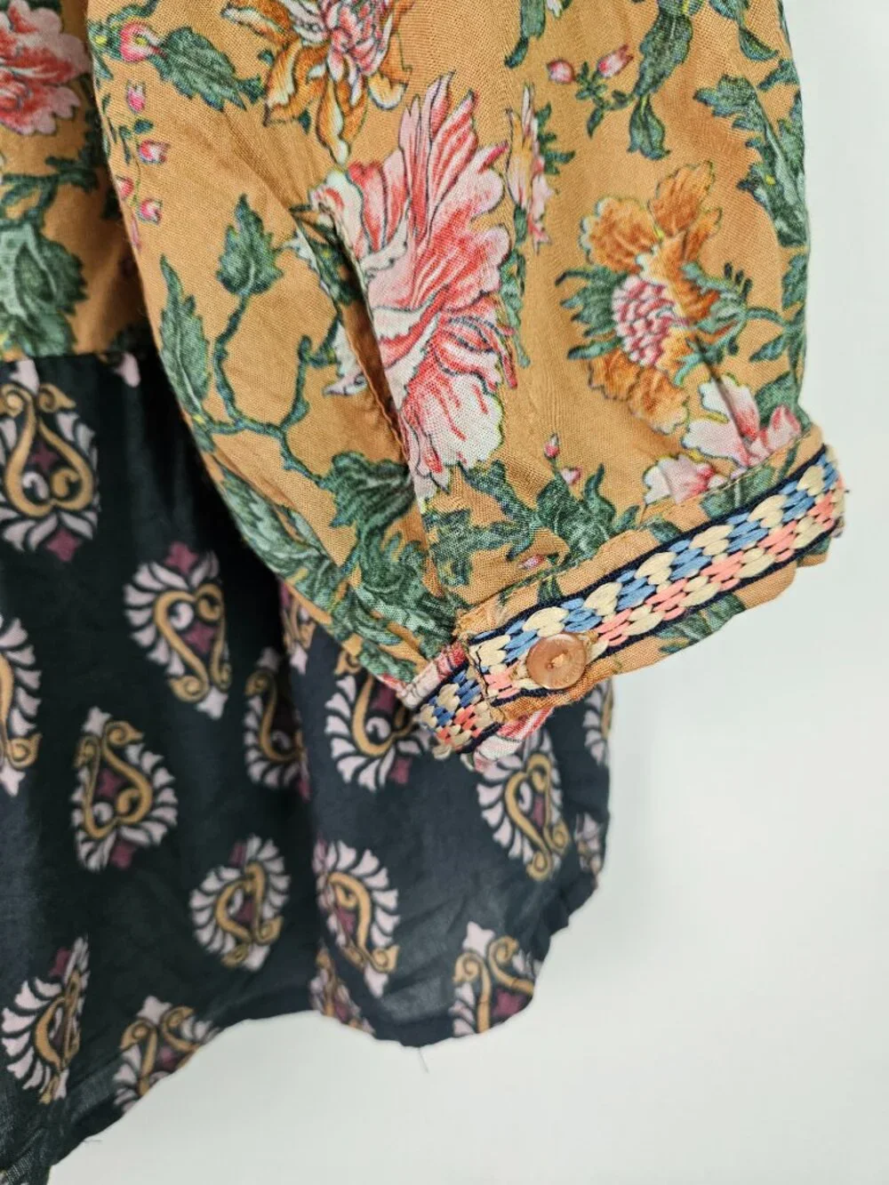 Anthro Feathers by Tolani Alex Mixed Print Floral Panel Embroidered Peasant Top
